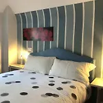 Διαμέρισμα Mini Del Borgo Antico - Design E Charm In Centro *