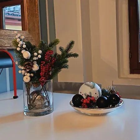 Апартаменты Mini Suite Del Borgo Antico - Design E Charm In Centro Нови-Лигуре